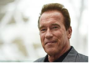 Molestie: shock Schwarzenegger per abusi in ‘True Lies’