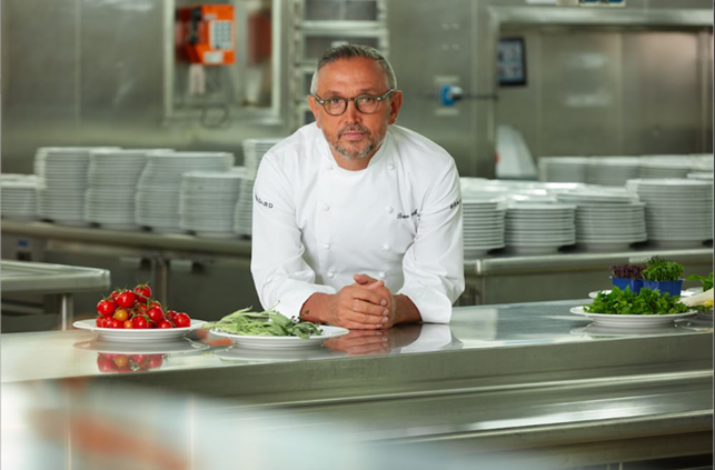 Bruno Barbieri , sorpresa in cucina  Progetti top secret per lo chef 